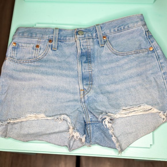 Levi's 501 High Rise Jean Shorts (New without tags) - Picture 2 of 5